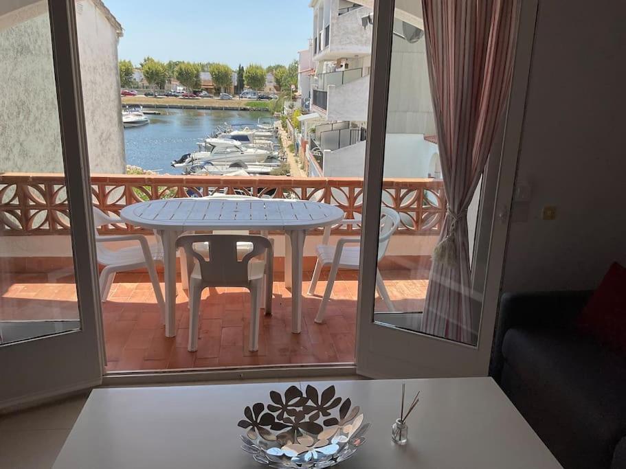 Lindo Apartamento Con Vistas Al Puerto Mistral Empuriabrava Εξωτερικό φωτογραφία